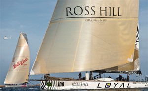 Investec Loyal Wins Rolex Sydney Hobart Line Honours.